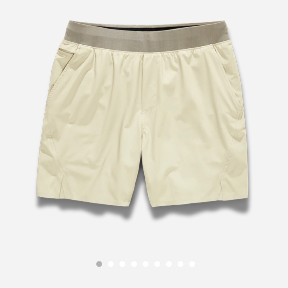 TEN THOUSAND SET SHORT 6.5” INSEAM (WITH LINER) EXCELLENT CONDITION